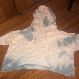 Tie dye cropped hoodie